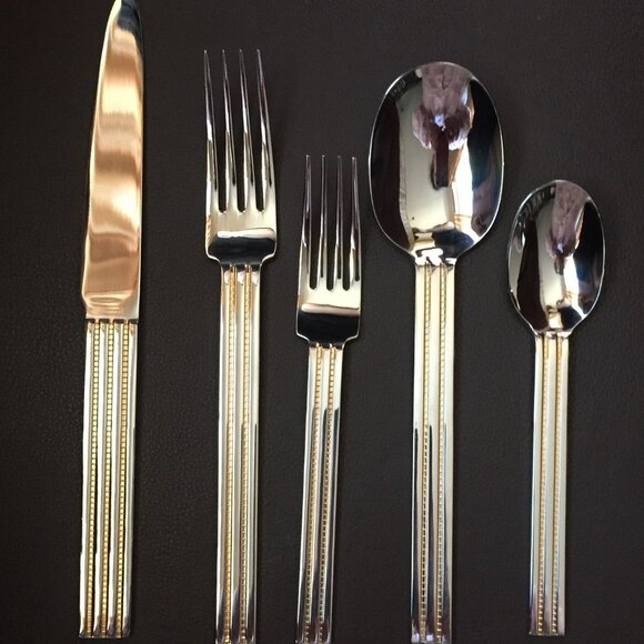 Retroneu Lauren Gold accent 5 pc Placesetting New Boxed